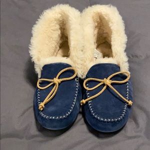 Like new UGG moccasin slippers